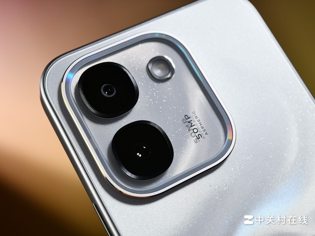 vivo Y600新机图赏 宝石美学耐看有质感