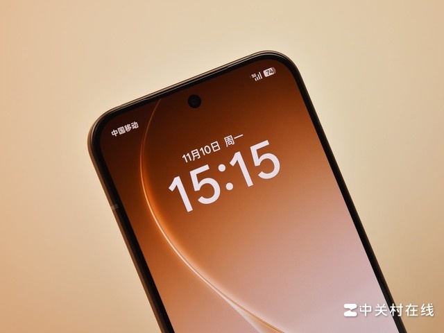 复古浪漫,可盐可甜 OPPO Reno15可露丽棕图赏