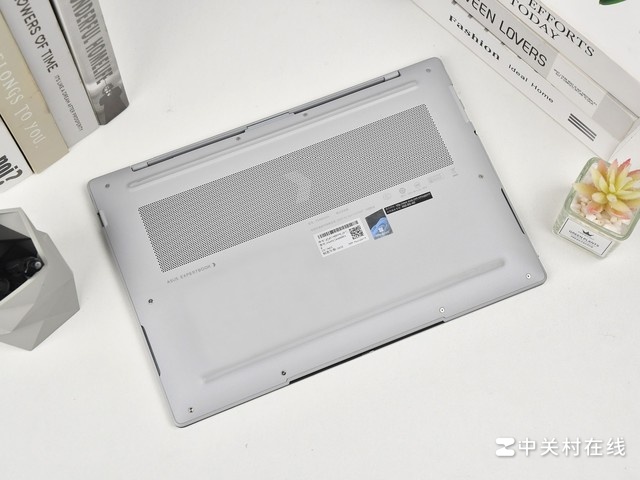 ��˶���� Ultra���ᱡ����AI����ͼ����