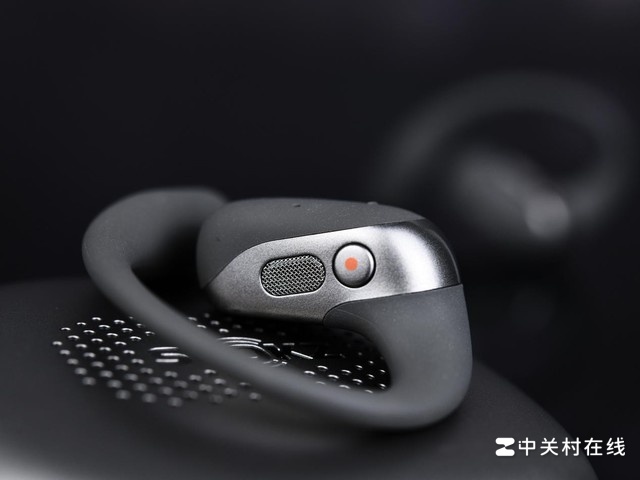 ���ڶ��ߵ�������������OpenFit 2 AI��������ͼ��