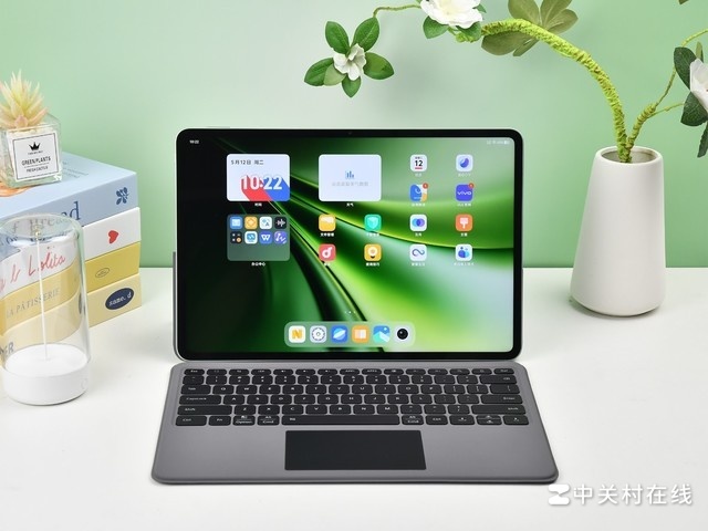 iQOO Pad6 Proͼ�ͣ��ᱡ��ƽ�壬��ֵ�൱��