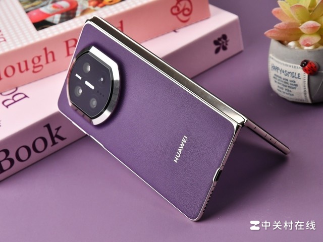 ��ΪMate X7��ذ�ͼ�ͣ�����������ƽ����յ�˫�ؽ���