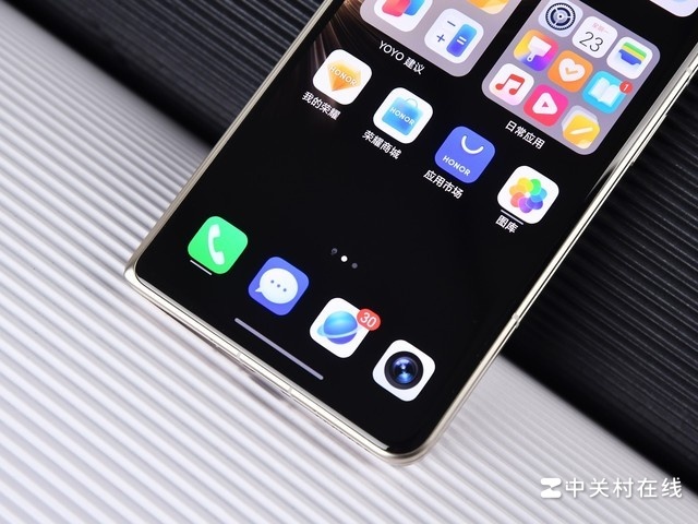 �۵����콢�ᱡ�컨�� ��ҫMagic V5�»�ͼ��