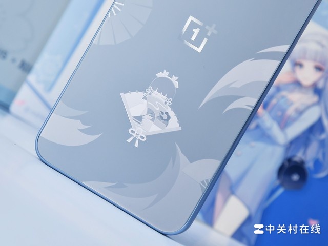 һ�� Ace 6T ����类����ƻ�ͼ�ͣ�����˪�������װ���ḻ�ܱ���ѩ��������