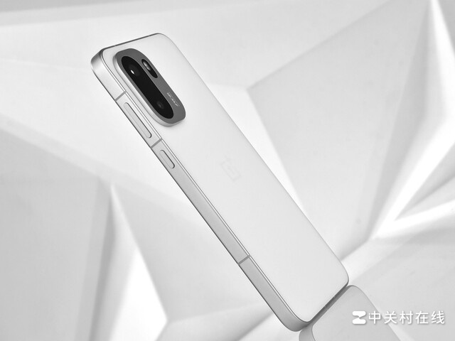 һ�� Ace 6��ͼ���� ����羺���ͬ���ʸ�ʮ��