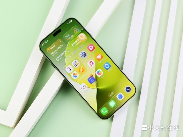 ̦���뾵����Ȼ���� ��ҫMagic9 Pro Max�»�ͼ��