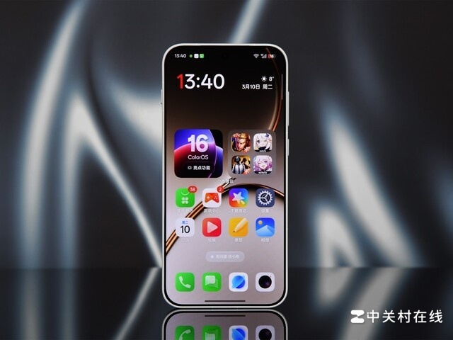 小屏旗舰里难得一见的纯白美学,一加 15T 图赏