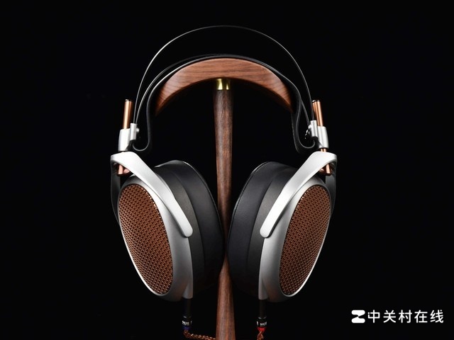 工艺美学与自然之声的典范:Meze POET平板耳机图赏