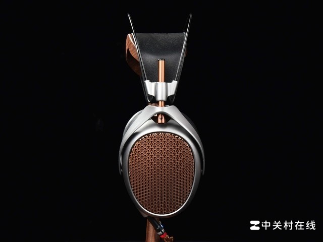 工艺美学与自然之声的典范:Meze POET平板耳机图赏