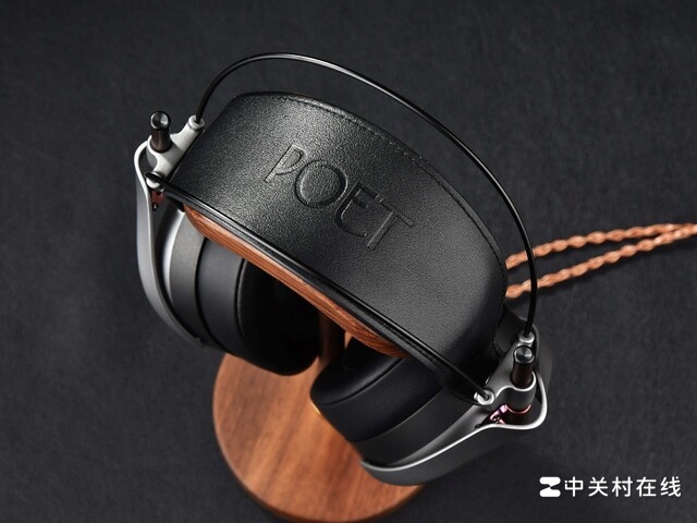 工艺美学与自然之声的典范:Meze POET平板耳机图赏