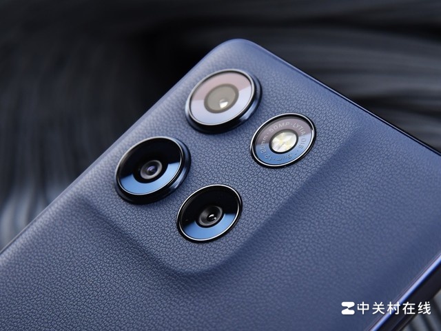 ����moto g100 Proͼ�ͣ��߶���ɫ����ʱ��֮ѡ