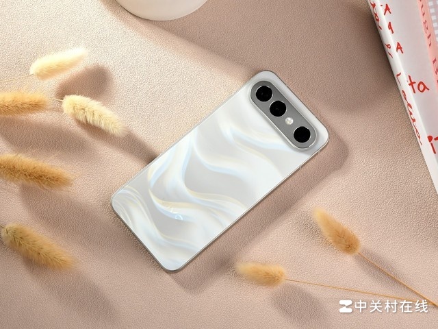 vivo S50 Pro mini��ͼ���ͣ�����С�ɵĳ�Ƭ����