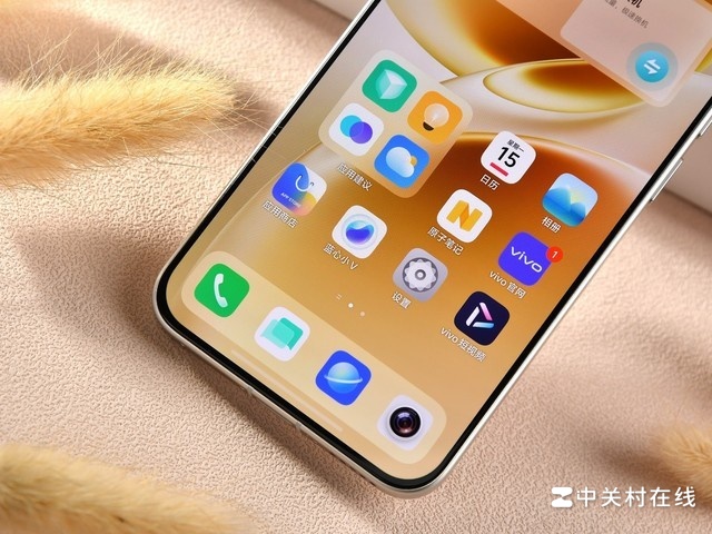 vivo S50 Pro mini��ͼ���ͣ�����С�ɵĳ�Ƭ����