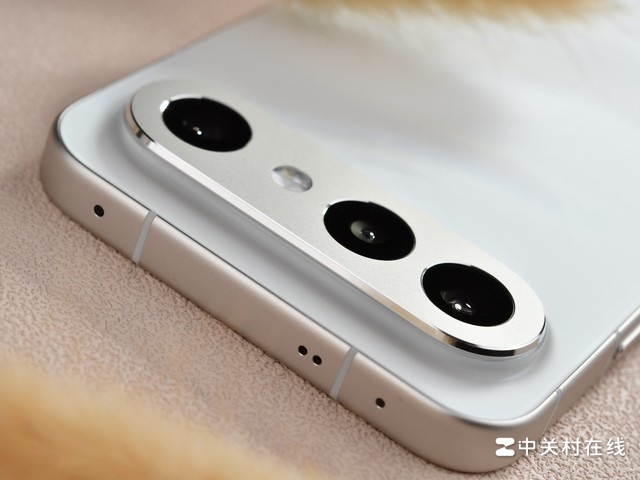 vivo S50 Pro mini��ͼ���ͣ�����С�ɵĳ�Ƭ����