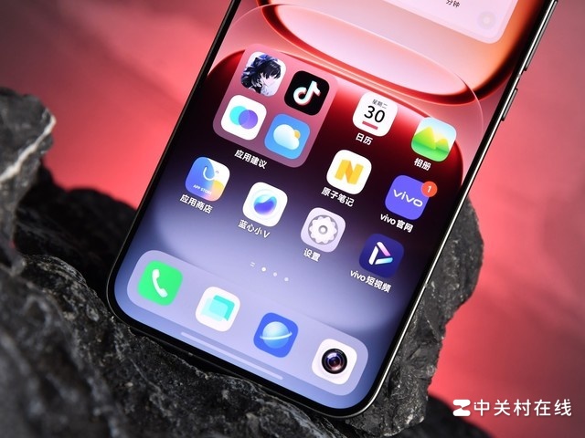 ����Ƽ��¹��� iQOO 15��ͼ���� 