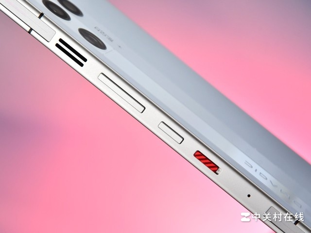 ��ħ 11 Pro����ս���ͼ�ͣ������ǵ羺����