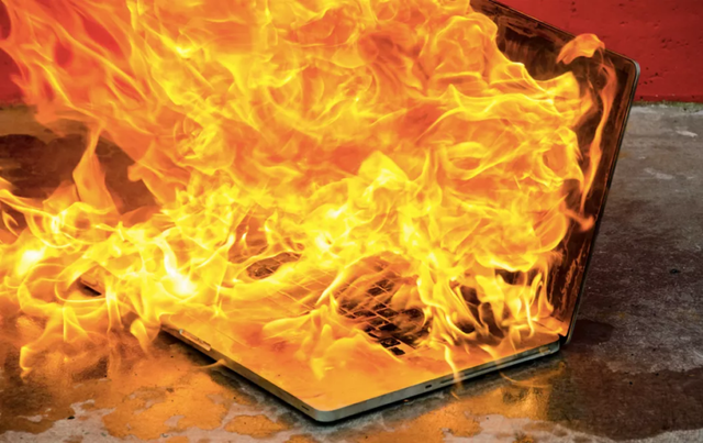 众所周知,高温是一切电子设备主要杀手之一,笔记本电脑也不例外,热量