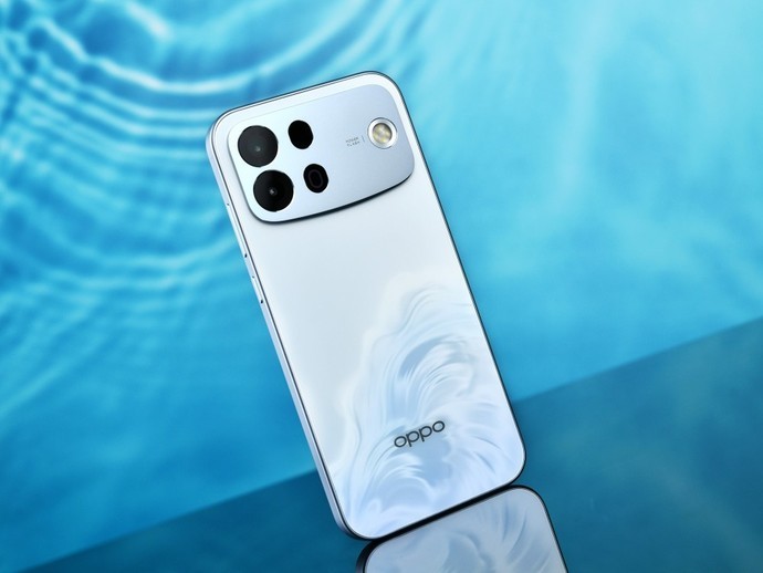 OPPO A7 Pro Max美图欣赏：经典微笑曲线好看更耐看