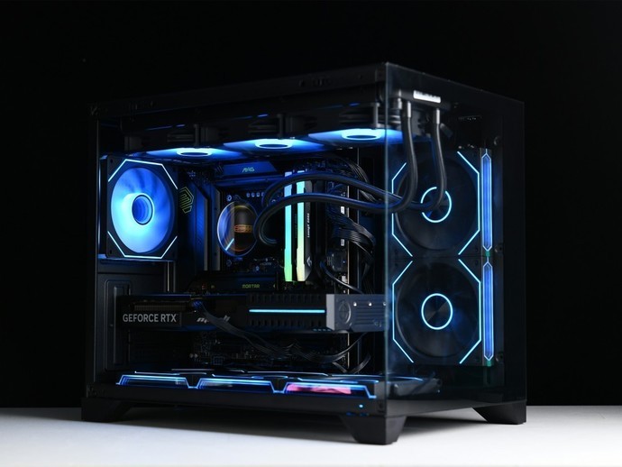 CUDIMM高频猛将！新乐士屠龙勇士DDR5 RGB 8800MT/s图赏
