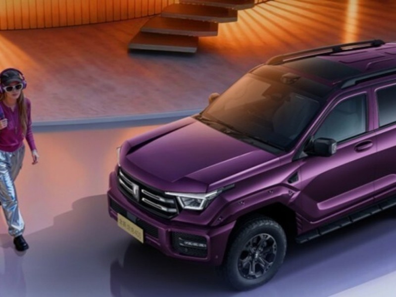 ̹��400 Hi4-T VS ����L7��30��SUV��ôѡ