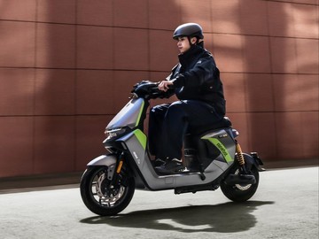 用户非九号不买，店主抢着开九号店：这门“好生意”做对了什么？