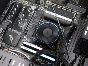 Dasharo发布Z690/Z790新固件：首支持实验性CPU超频与SMI安全隔离