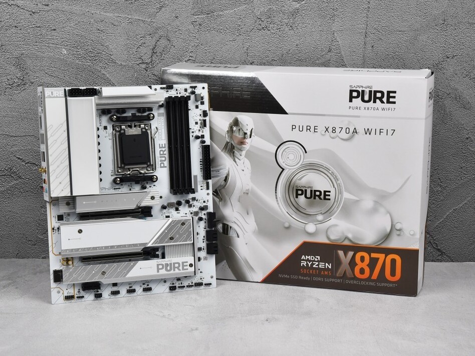 ����ʯPURE ���� X870A WIFI7����ͼ��