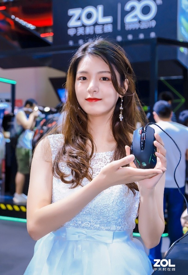 ChinaJoy2019 ˫չ̨ЩܴС