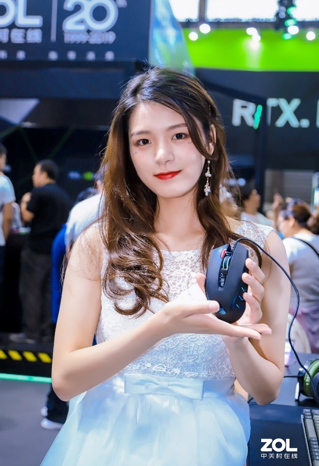 ChinaJoy2019 ˫չ̨ЩܴС